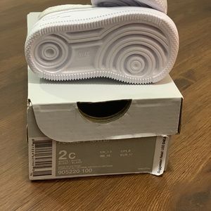 All White Air Force 1